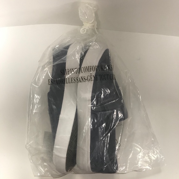 NWT Avon Slip Into Comfort Kicks Blue Size 7 - Picture 8 of 9